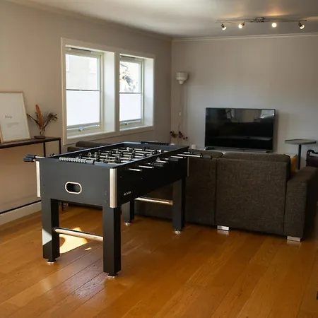 Spacious Apt, Big Roof Terrace, Free Parking Stavanger